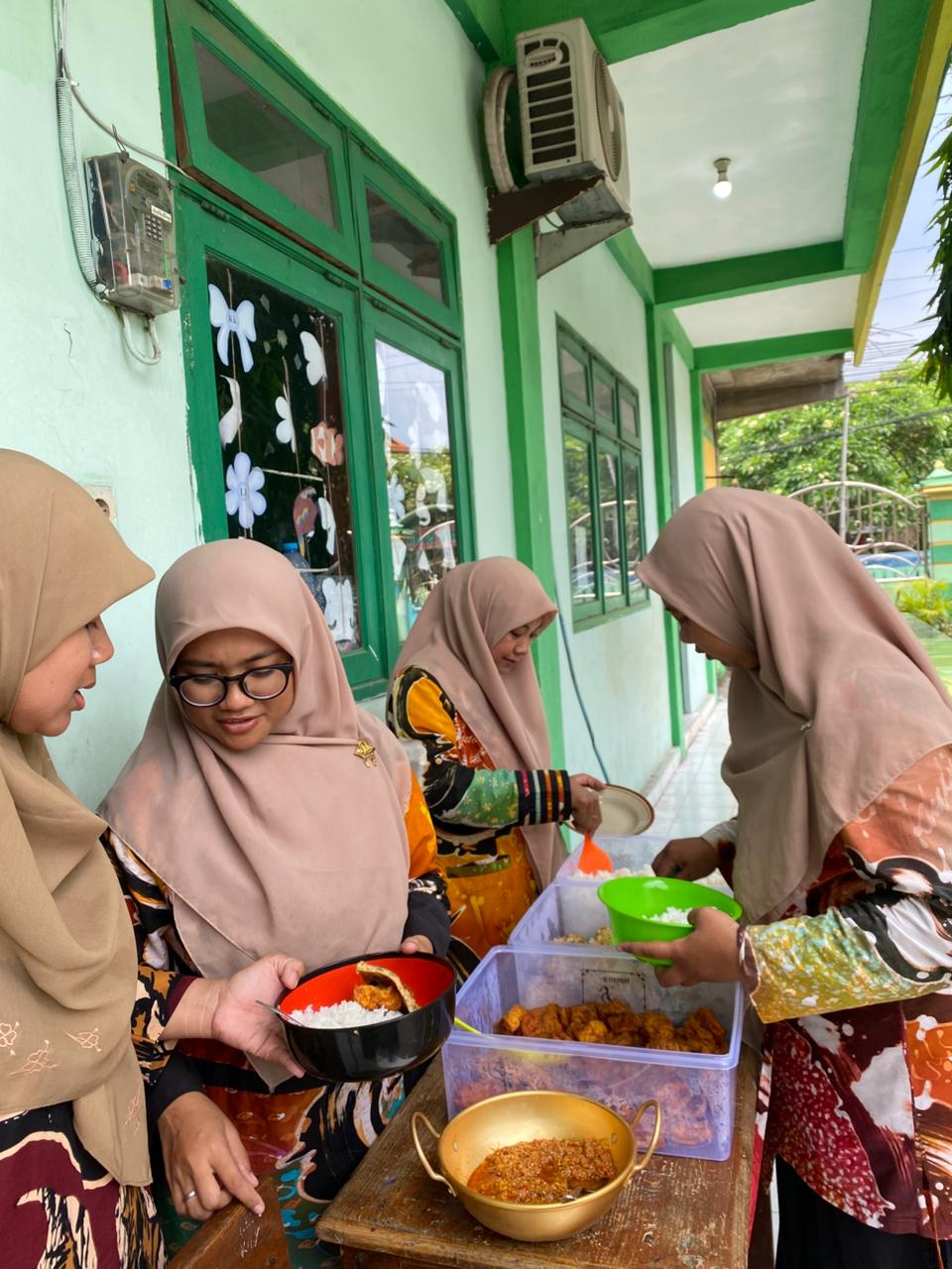 WhatsApp Image 2025-11-04 at 12.46.56(1) WhatsApp Image 2025-11-04 at 12.46.56(1)